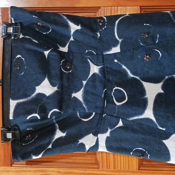 The Limited 100% Linen Fit and Flare Strapless Tube Dress - Picture 4 of 16